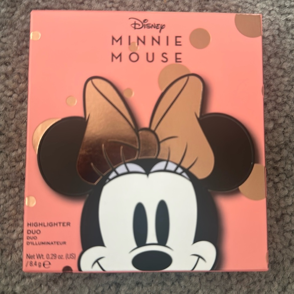 NWT Revolution 
Disney Minnie Mouse Highlighter Duo